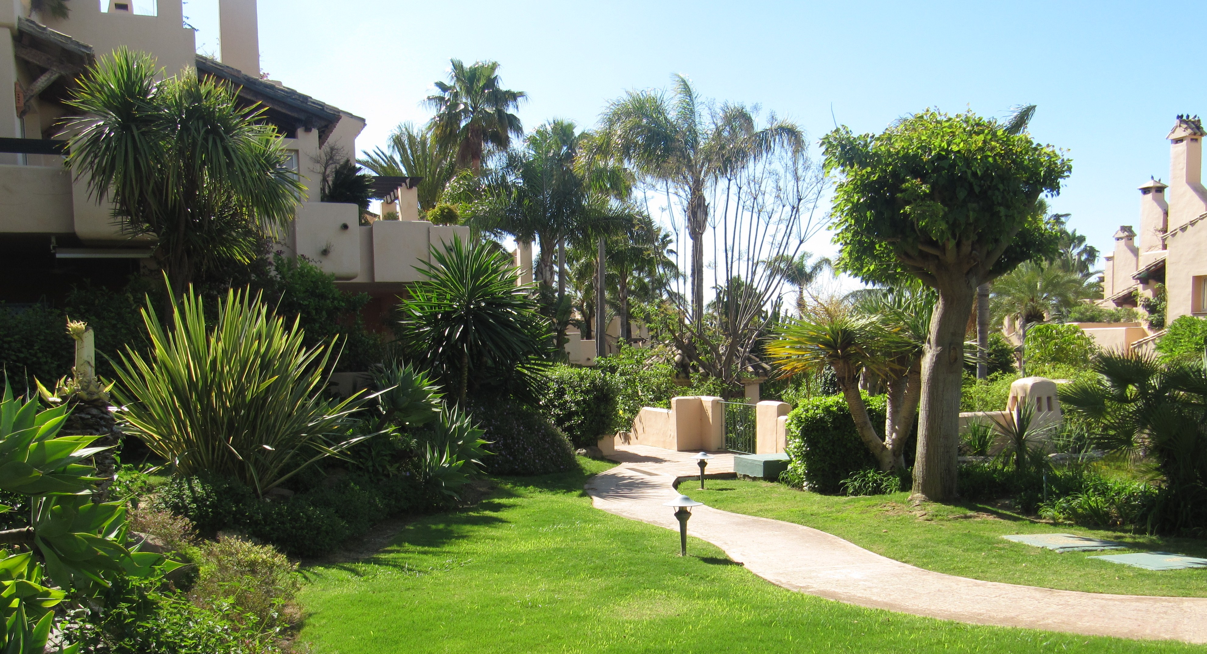 Alcazaba Beach Houses 